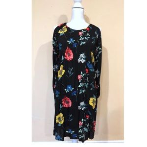 ⭐️NWOT. Old Navy Floral Cold Shoulder Dress Size M